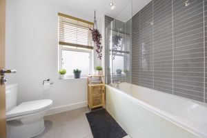 Comley Crescent